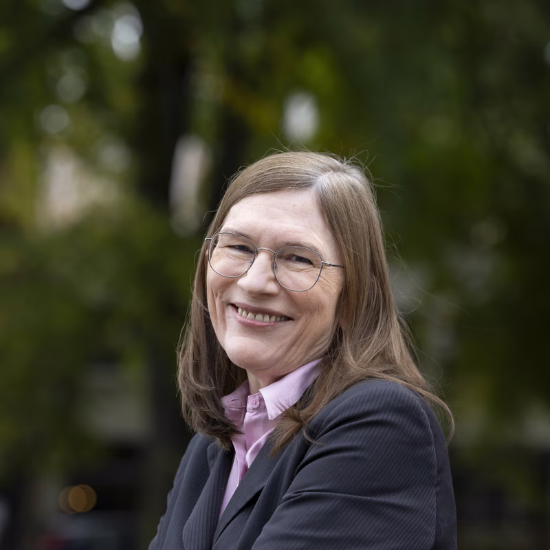 Barbara Oakley